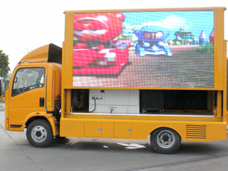 Howo 4*2 Mobile Advertising LED Truck