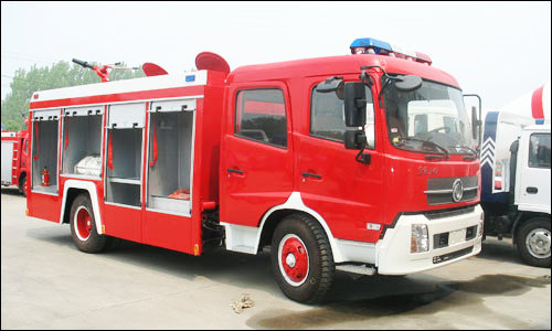 DFL 5270L Water Foam Tanker Fire Truck