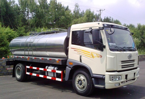 FAW Stainless Steel Round Milk Tankers 8000L