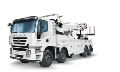 Iveco. Genlyon Recovery Trucks Heavy Duty Wrecker 50tons with Remote Control Rotatory Crane Wrecker for Towing Truck