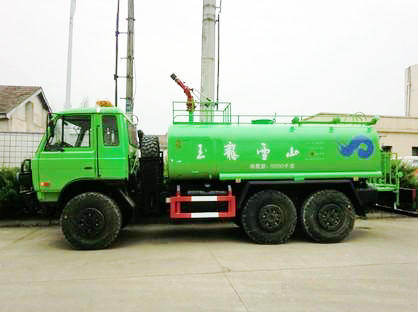 Dongfeng off Road 6x6 All Wheel Drive Water Truck with Fire Pump