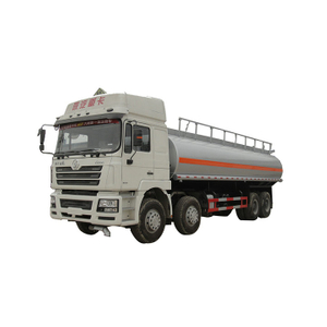 Shacman F3000 Oil Tank Trucks 32000Liters / 8000 Gallon 