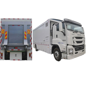 Customizing ISUZU Field Surgical Operating Vehicles Operation Theatres Mobile Clinic Truck 