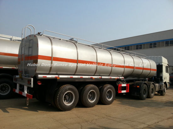 Tri Axles Trailer Tanker with Insulation Layer for Heat Bitumen, Liquid Asphalt, Coal Tar Oil, Crude Oil Transport Tank Capacity 30, 000L-45, 000liters 12wheels