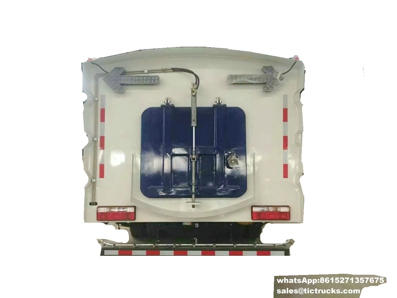  Yuchai 140HP road Sweeping Truck Dust 4500L&1000L Water