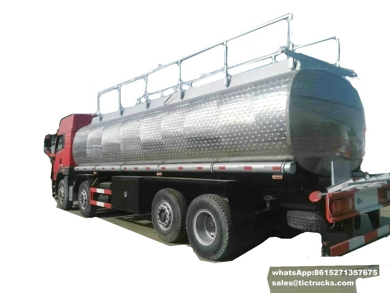 FAW stainless fuel tanker truck 28000L-33000L