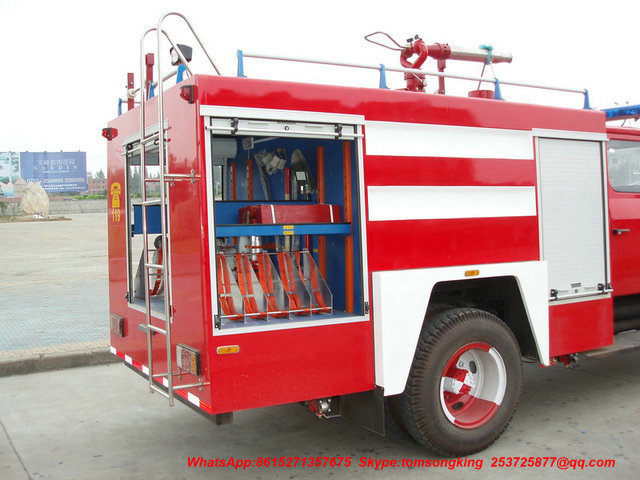 Dong Run Water Foam Fire Truck 4x4 All Wheel Drive 3500 Liters 